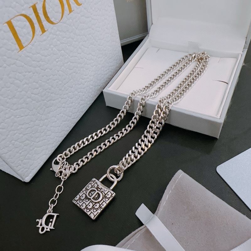 Christian Dior Necklaces